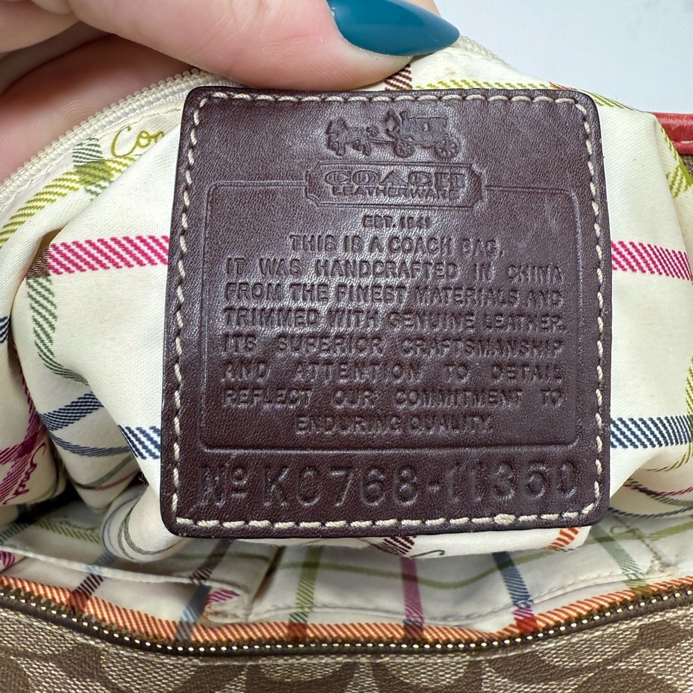 Coach Signature Bag Bundle (3 Pieces) | Rehab / Project Lot | Navy, Tan & Pink - Picture 15 of 16